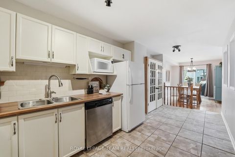 Photo 16 at 11 Furlong Crescent, Bridlewood, Kanata