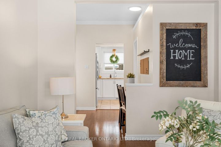 Photo 10 at 41 Golder's Green Lane, Nepean (Longfields), Ottawa