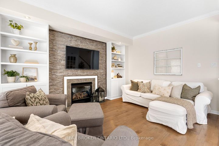 Photo 19 at 41 Golder's Green Lane, Nepean (Longfields), Ottawa