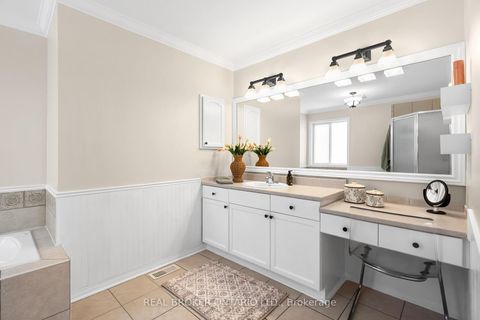 Photo 29 at 41 Golder's Green Lane, Nepean (Longfields), Ottawa