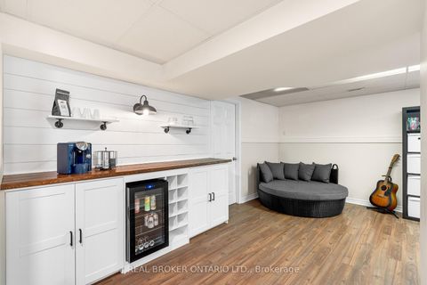 Photo 37 at 41 Golder's Green Lane, Nepean (Longfields), Ottawa