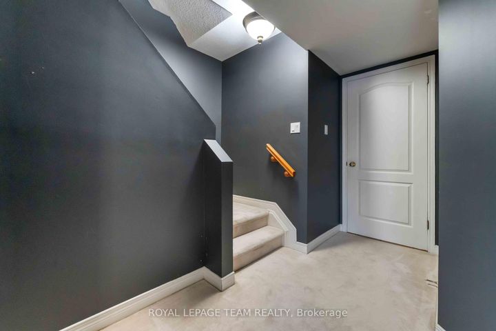 Photo 9 at 191 Deerfox Drive, Nepean (Longfields), Ottawa