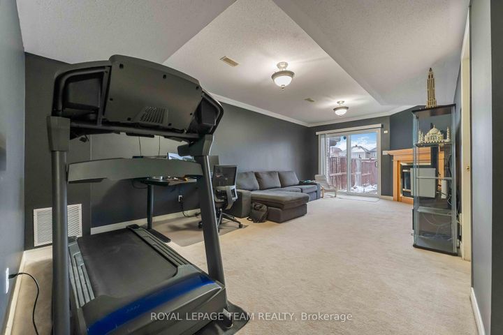 Photo 10 at 191 Deerfox Drive, Nepean (Longfields), Ottawa