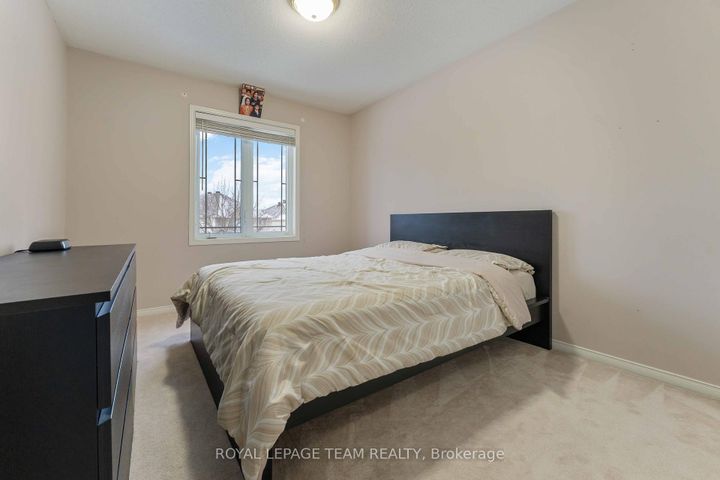 Photo 19 at 191 Deerfox Drive, Nepean (Longfields), Ottawa