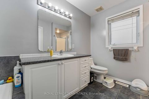 Photo 15 at 191 Deerfox Drive, Nepean (Longfields), Ottawa
