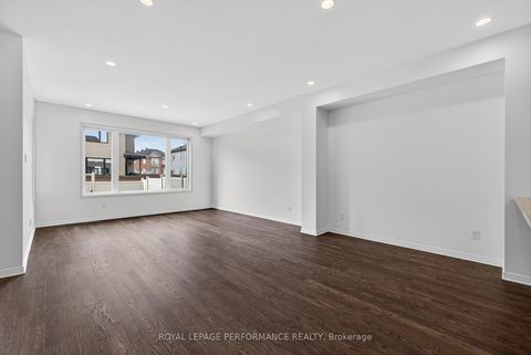 Photo 10 at 345 Nonius Street, Emerald Meadows/Trailwest, Kanata