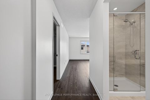 Photo 13 at 345 Nonius Street, Emerald Meadows/Trailwest, Kanata