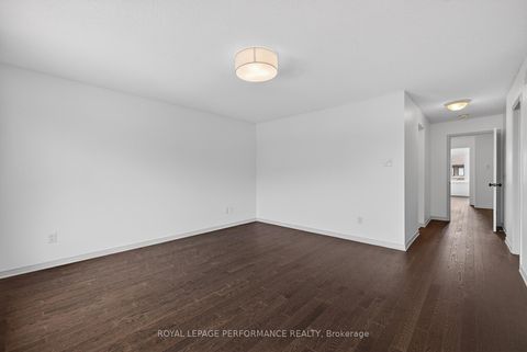 Photo 16 at 345 Nonius Street, Emerald Meadows/Trailwest, Kanata