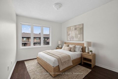 Photo 23 at 345 Nonius Street, Emerald Meadows/Trailwest, Kanata