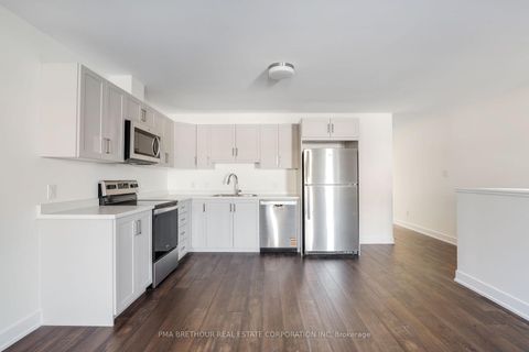 Photo 7 at 144 Doctor Agnes Craine Drive, SMITHS FALLS, Smiths Falls