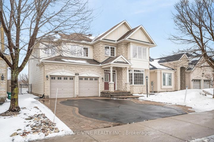 Photo 1 at 788 Kilbirnie Drive, Nepean (Stonebridge), Ottawa