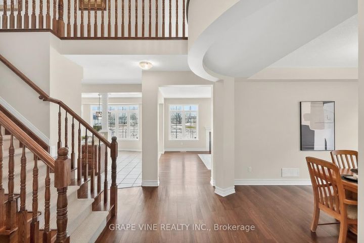 Photo 10 at 788 Kilbirnie Drive, Nepean (Stonebridge), Ottawa