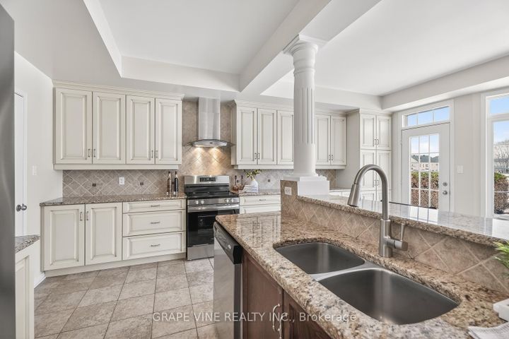 Photo 19 at 788 Kilbirnie Drive, Nepean (Stonebridge), Ottawa