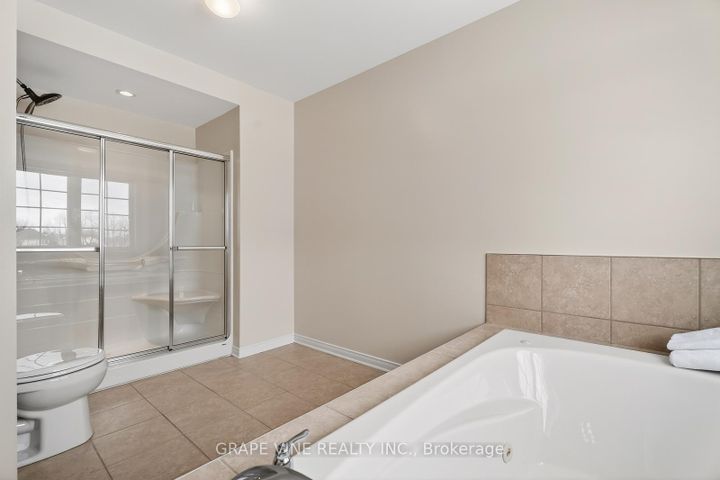 Photo 31 at 788 Kilbirnie Drive, Nepean (Stonebridge), Ottawa