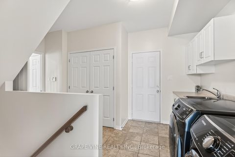 Photo 12 at 788 Kilbirnie Drive, Nepean (Stonebridge), Ottawa