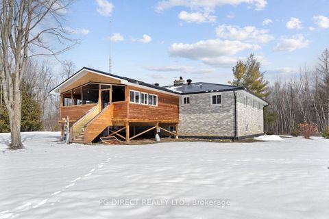 Photo 1 at 208 Noe Road, Edwardsburgh/Cardinal Twp, Edwardsburgh/Cardinal