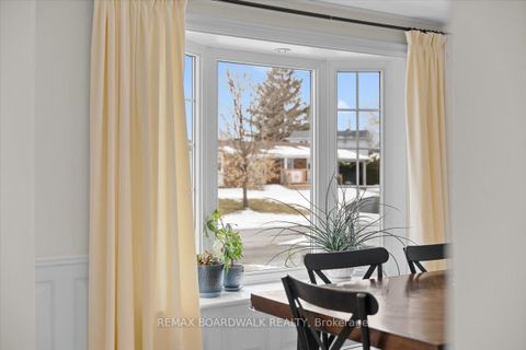 Photo 10 at 373 Hatfield Crescent, Bilberry Creek/Queenswood Heights, Orleans