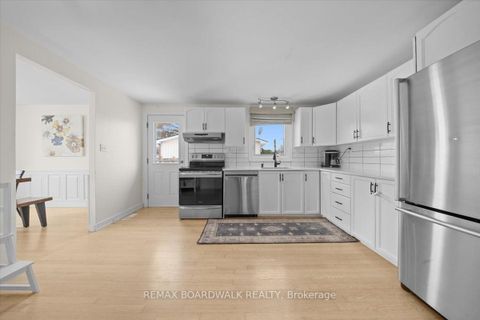 Photo 15 at 373 Hatfield Crescent, Bilberry Creek/Queenswood Heights, Orleans