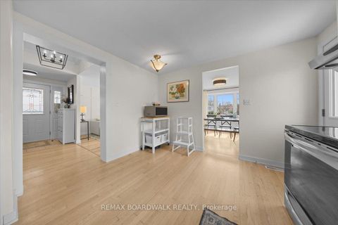 Photo 16 at 373 Hatfield Crescent, Bilberry Creek/Queenswood Heights, Orleans