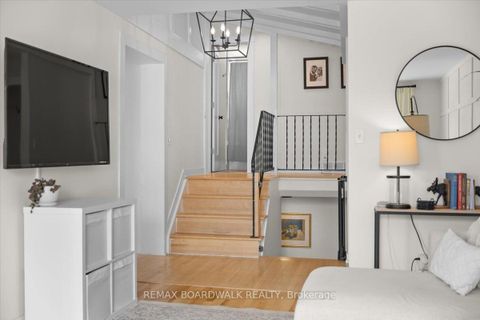 Photo 21 at 373 Hatfield Crescent, Bilberry Creek/Queenswood Heights, Orleans