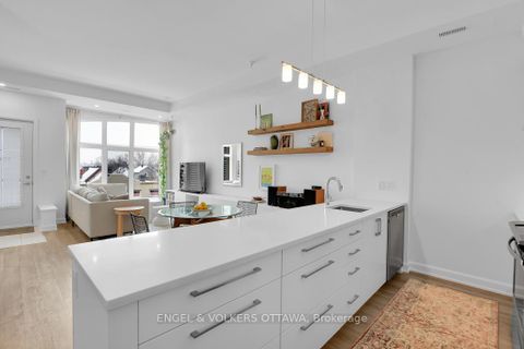 Photo 10 at 6 - 509 Gladstone Avenue, Ottawa Centre