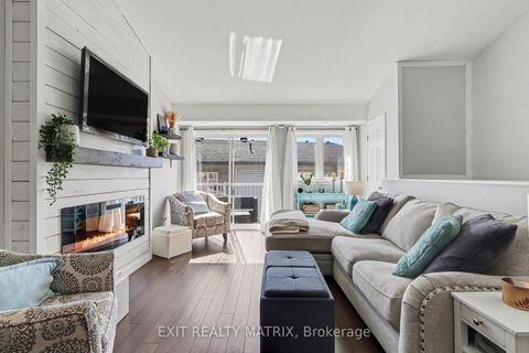 Photo 5 at 2 - 1238 Marenger Street, Convent Glen South, Orleans