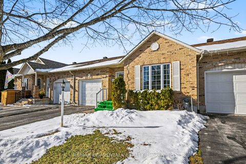 Photo 2 at 402 Flora Street, Carleton Place