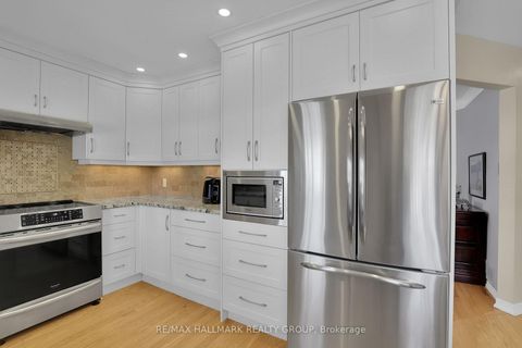 Photo 11 at 1589 Champneuf Drive, Chateauneuf, Orleans