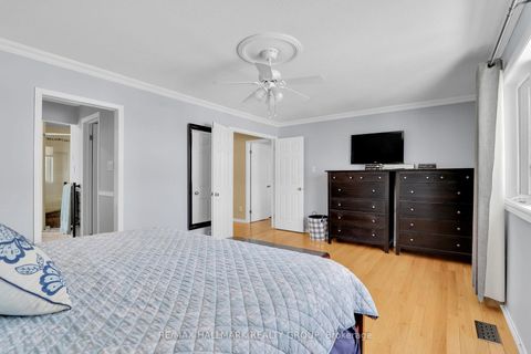 Photo 23 at 1589 Champneuf Drive, Chateauneuf, Orleans