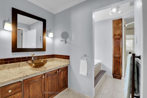 Photo 24 at 1589 Champneuf Drive, Chateauneuf, Orleans