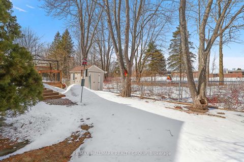 Photo 33 at 1589 Champneuf Drive, Chateauneuf, Orleans