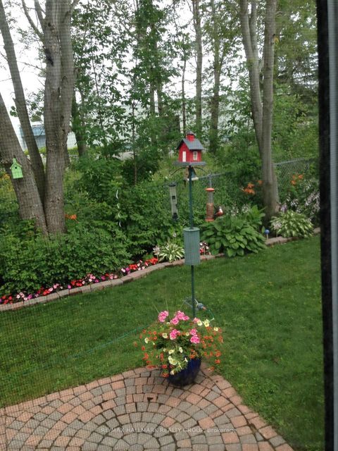 Photo 39 at 1589 Champneuf Drive, Chateauneuf, Orleans