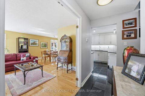 Photo 6 at 113 Benlea Drive, Nepean (Tanglewood), Ottawa