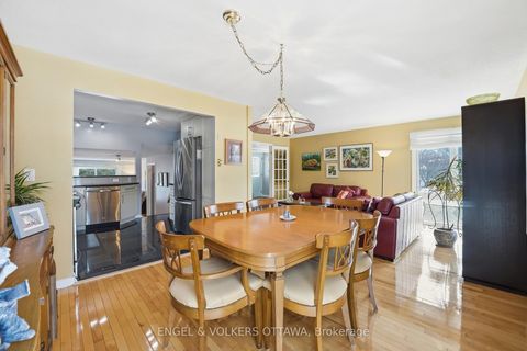 Photo 14 at 113 Benlea Drive, Nepean (Tanglewood), Ottawa