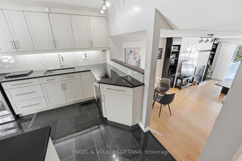 Photo 20 at 113 Benlea Drive, Nepean (Tanglewood), Ottawa