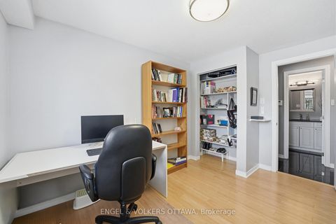 Photo 27 at 113 Benlea Drive, Nepean (Tanglewood), Ottawa