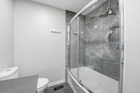 Photo 36 at 113 Benlea Drive, Nepean (Tanglewood), Ottawa