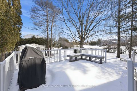 Photo 37 at 113 Benlea Drive, Nepean (Tanglewood), Ottawa