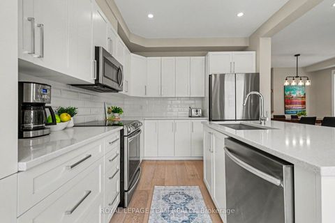 Photo 14 at 13 Allan Moore Place, Stittsville (North), Stittsville