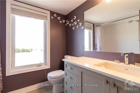 Photo 16 at 8 - 565 Stonefield Private, Nepean (Barrhaven East), Ottawa