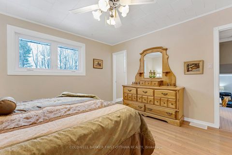 Photo 16 at 2421 Rideau Ferry Road, Drummond/North Elmsley (North Elmsley) Twp, Drummond/North Elmsley