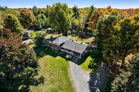 Photo 23 at 2421 Rideau Ferry Road, Drummond/North Elmsley (North Elmsley) Twp, Drummond/North Elmsley