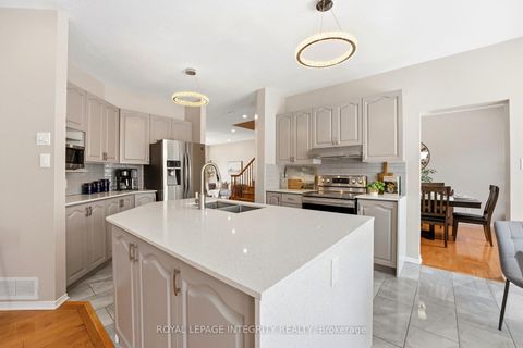 Photo 8 at 7 Len Lunney Crescent, Nepean (Barrhaven East), Ottawa