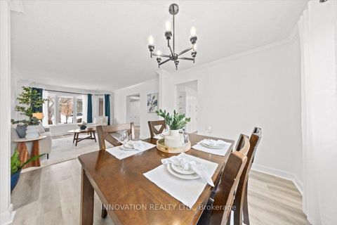 Photo 5 at 30 Fernbrook Place, Emerald Meadows/Trailwest, Kanata