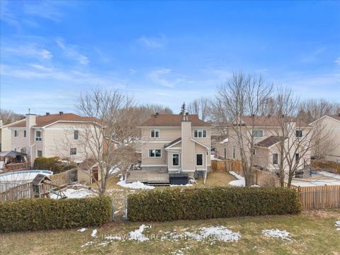 Photo 28 at 30 Fernbrook Place, Emerald Meadows/Trailwest, Kanata