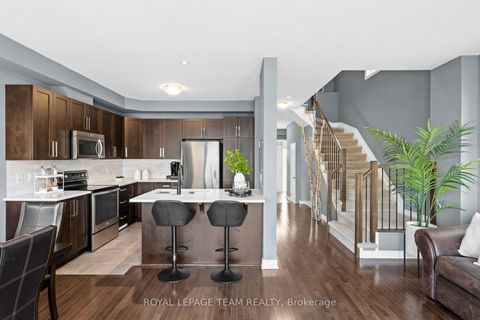 Photo 9 at 630 Moorpark Avenue, Emerald Meadows/Trailwest, Kanata