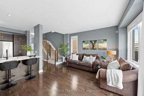 Photo 17 at 630 Moorpark Avenue, Emerald Meadows/Trailwest, Kanata