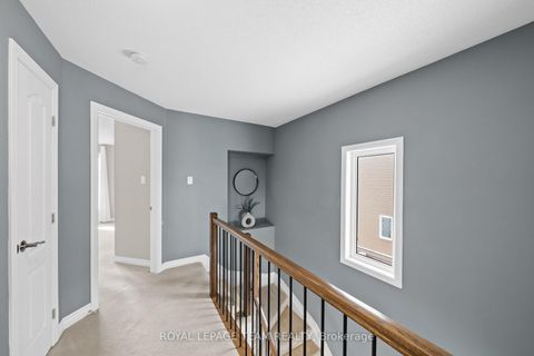 Photo 29 at 630 Moorpark Avenue, Emerald Meadows/Trailwest, Kanata