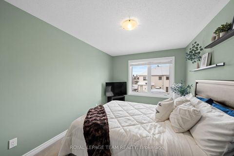 Photo 33 at 630 Moorpark Avenue, Emerald Meadows/Trailwest, Kanata