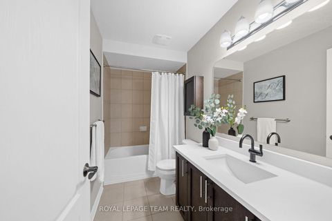 Photo 35 at 630 Moorpark Avenue, Emerald Meadows/Trailwest, Kanata